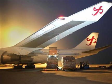 61.1萬(wàn)噸！鄭州機(jī)場(chǎng)貨運(yùn)量已超去年 “雙貨航”支撐鄭州樞紐貨運(yùn)再突破